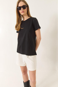 %100 Organik Pamuklu Comfort Fit Arkası Uzun Basic T-shirt 60602049 - Siyah