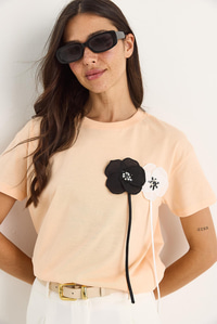 Aksesuarlı Kısa Kollu Pamuklu T-Shirt 60602041 - Yavru Ağzı