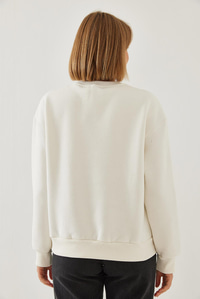 Baskılı Kalp Detaylı Bisiklet Yaka 3 İplik Şardonlu Sweatshirt 60601026 - Ekru