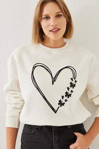 Baskılı Kalp Detaylı Bisiklet Yaka 3 İplik Şardonlu Sweatshirt 60601026 - Ekru