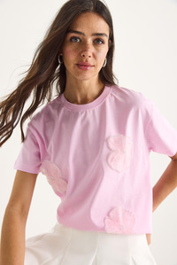 Bianco Lucci Bisiklet Yaka Çiçek Aksesuarlı Kısa Kollu T-Shirt 60602060 - Şeker Pembe