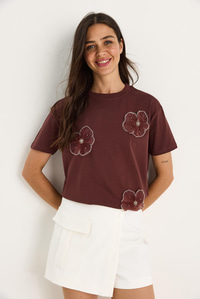 Bianco Lucci Bisiklet Yaka Çiçek Aksesuarlı Kısa Kollu T-Shirt 60602060 - Kahve
