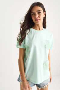 Bianco Lucci Bisiklet Yaka Çiçek Aksesuarlı Kısa Kollu T-Shirt 60602060 - Su Yeşili