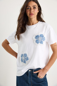 Bianco Lucci Çiçek Taş Aksesuarlı Kısa Kollu Bisiklet Yaka T-Shirt 60602059 - Beyaz