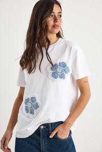 Bianco Lucci Çiçek Taş Aksesuarlı Kısa Kollu Bisiklet Yaka T-Shirt 60602059 - Beyaz