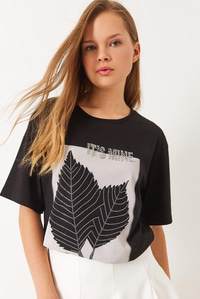 Bisiklet Yaka Boncuk Taş Detaylı Yaprak Desen Baskılı T-Shirt 60261390 - Siyah