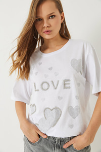 Bisiklet Yaka Boncuk ve Taş Kalp Baskılı T-Shirt 60261389 - Beyaz