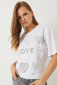 Bisiklet Yaka Boncuk ve Taş Kalp Baskılı T-Shirt 60261389 - Beyaz