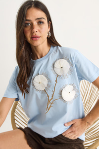 Bisiklet Yaka Kısa Kollu Nakışlı Kabartma Aksesuarlı T-Shirt 60602024 - Bebe Mavisi