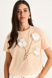 Bisiklet Yaka Kısa Kollu Nakışlı Kabartma Aksesuarlı T-Shirt 60602024 - Yavru Ağzı