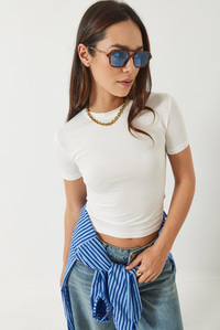 Bisiklet Yaka Kısa Kollu Slim Fit Basic Modal T-Shirt 60283108 - Beyaz