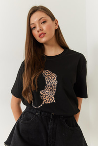 Bisiklet Yaka Leopar Baskılı Tshirt 60261345 - Siyah