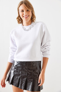 Bisiklet Yaka Şardonlu Basic Crop Sweatshirt 60251797 - Beyaz SWEATSHİRT modelleri
