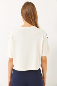Bisiklet Yaka Tüllü Çiçekli Kısa Kollu T-Shirt 6536 60284022 - Mavi
