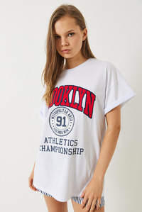 Brooklyn Baskılı Oversize Penye Basic T-shirt 60283083 - Beyaz