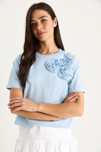 Çiçek Aksesuarlı Regular Bisiklet Yaka T-Shirt 60602030 - Bebe Mavisi