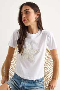 Çiçek Aksesuarlı Taş Baskılı Fit Kalıp T-Shirt 60602068 - Beyaz