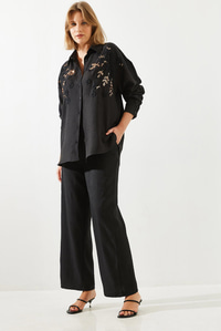 Çiçek Desenli Nakış İşlemeli Keten Oversize Alt-Üst Takım MBMS029 60501029 - Siyah