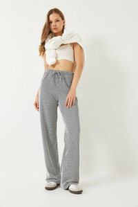 Çizgili Bel Lastikli Cepli Basic Pantolon 60284003 - Ekru-Siyah