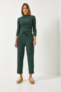 Crop Bluz ve Beli Lastikli Pantolonlu Alt Üst Takım 60261363 - Zümrüt Yeşili