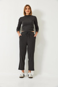 Crop Bluz ve Beli Lastikli Pantolonlu Alt Üst Takım 60261363 - Füme