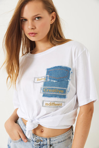 Denim Parçalı Payet Detaylı Nakışlı T-Shirt 60261388 - Beyaz