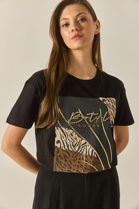 Desenli Taş İşlemeli Normal Kalıp Pamuklu T-Shirt 8125 60283304 - Siyah