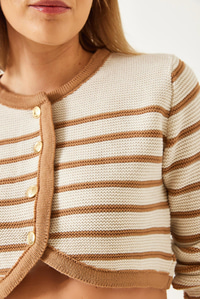 Düğmeli Çizgili Crop Triko Hırka 60351300 - Bej-Camel