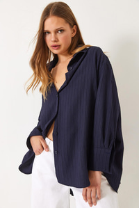 Düşük Omuz Oversize Basic Bürümcük Gömlek 60392 60271069 - Lacivert