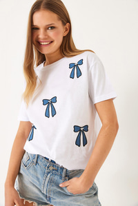 Fiyonk Nakışlı Boncuklu Kısa Kollu T-Shirt 60602013 - Beyaz