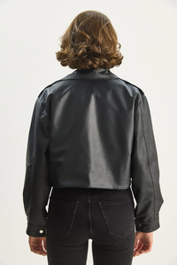 Geniş Cep Detaylı Kemerli Oversize Crop Deri Ceket 3129  60284102 - Siyah CEKET modelleri