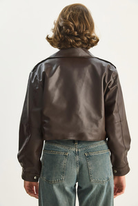 Geniş Cep Detaylı Kemerli Oversize Crop Deri Ceket 3129  60284102 - Acı Kahve CEKET modelleri