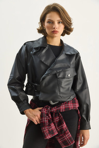Geniş Cep Detaylı Kemerli Oversize Crop Deri Ceket 3129  60284102 - Siyah CEKET modelleri