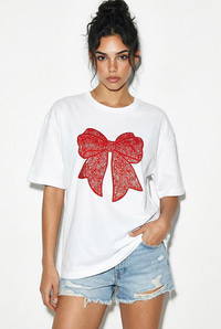 Kadın %100 Pamuk Bisiklet Yaka Kadife Fiyonk Baskılı Oversize T-Shirt ÖT261034 60286083 - Beyaz T-SHİRT modelleri