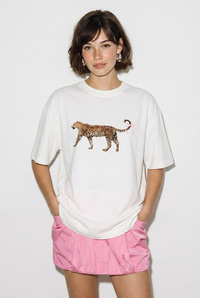 Kadın %100 Pamuk Çita Baskılı Oversize T-Shirt ÖT261125 60286380 - Beyaz T-SHİRT modelleri