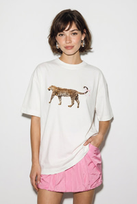 Kadın %100 Pamuk Çita Baskılı Oversize T-Shirt ÖT261125 60286380 - Beyaz T-SHİRT modelleri