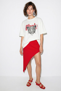 Kadın %100 Pamuk Çita Baskılı Yazı Detaylı Oversize T-Shirt ÖT261063 60286379 - Beyaz T-SHİRT modelleri