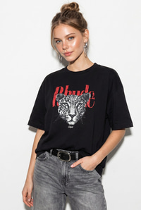 Kadın %100 Pamuk Çita Baskılı Yazı Detaylı Oversize T-Shirt ÖT261063 60286379 - Siyah T-SHİRT modelleri