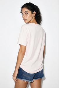 Kadın %100 Pamuk El İşi Minimal Nakış Detaylı Premium Tasarım T-Shirt 1003 60282051 - Toz Pembe T-SHİRT modelleri