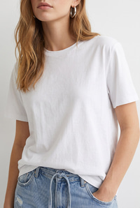 Kadın %100 Pamuk Regular Fit Bisiklet Yaka Basic T-Shirt 60382624 - Beyaz T-SHİRT modelleri