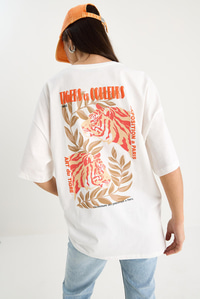 Kadın %100 Pamuklu Kaplan Baskılı Oversize T-Shirt 6015 60283454 - Beyaz