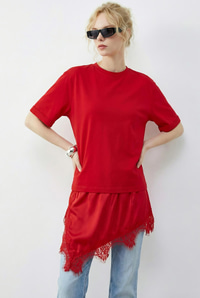 Kadın Asimetrik Dantelli Etek Uclu Oversize T-Shirt 8716 60283956 - Kırmızı T-SHİRT modelleri