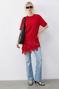 Kadın Asimetrik Dantelli Etek Uclu Oversize T-Shirt 8716 60283956 - Kırmızı T-SHİRT modelleri