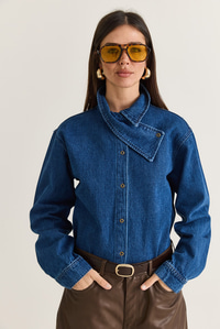 Kadın Asimetrik Yaka Düğmeli Oversize Denim Gömlek 2706 60286618 - Koyu Mavi GÖMLEK modelleri