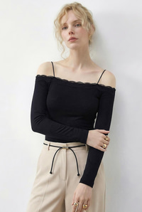 Kadın Askılı Dantel Detaylı Madonna Yaka Bluz 1064 60286037 - Siyah BLUZ modelleri
