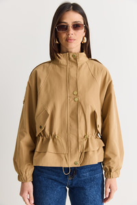 Kadın Astarlı Dik Yaka Beli Büzgülü Cep Detaylı Kısa Yağmurluk 2954 60286575 - Camel DIŞ GİYİM modelleri