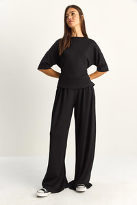 Kadın Belden Bağlamalı Basic T-Shirt Bol Paça Pantolon Alt-Üst Modal Takım 4114 60286087 - Siyah ALT - ÜST TAKIM modelleri