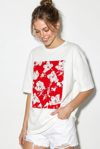 Kadın Bisiklet Yaka Çiçek Baskılı Oversize %100 Pamuklu T-Shirt ÖT100001 60286273 - Beyaz-Kırmızı T-SHİRT modelleri