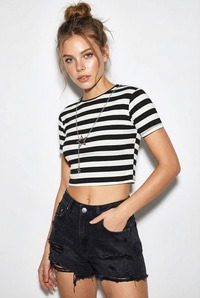Kadın Bisiklet Yaka Çizgili Basic Crop T-Shirt 60261561 - Siyah-Beyaz T-SHİRT modelleri