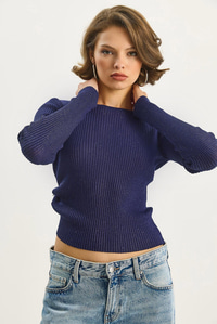 Kadın Bisiklet Yaka Fitilli Vücudu Saran Pul Detaylı Yaldızlı Triko Bluz 4798 60283583 - Saks BLUZ modelleri